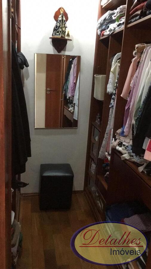 Apartamento à venda com 4 quartos, 180m² - Foto 6