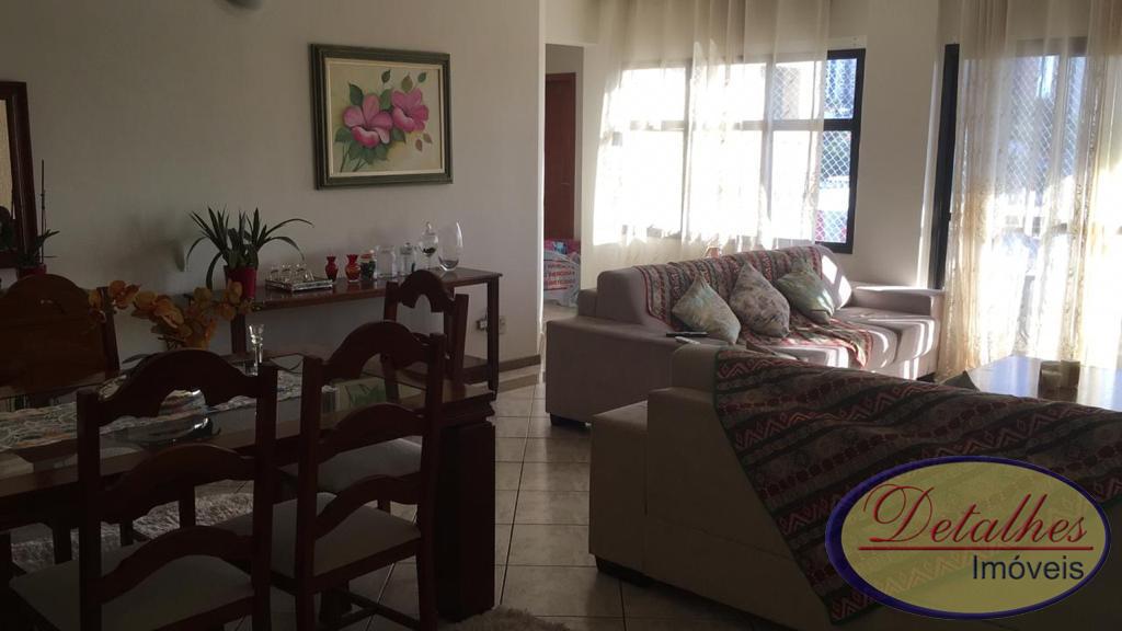 Apartamento à venda com 4 quartos, 180m² - Foto 11