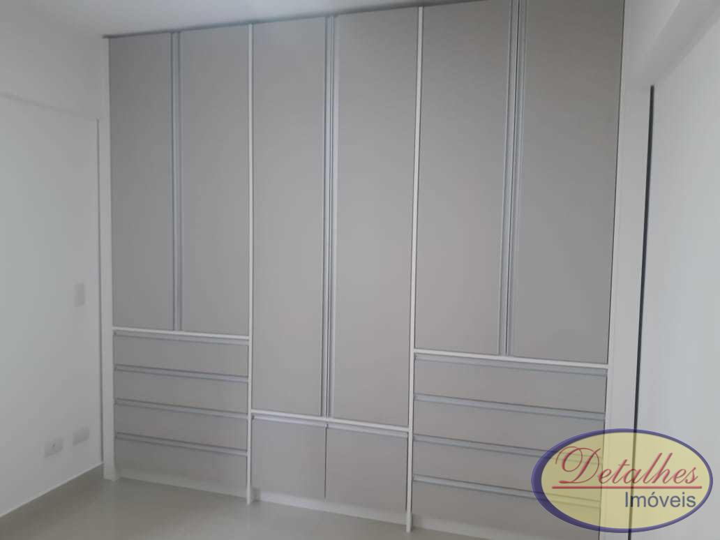 Apartamento à venda com 2 quartos, 82m² - Foto 4