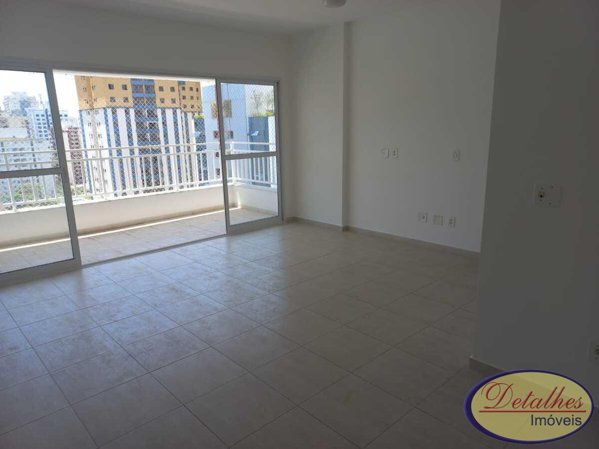 Apartamento à venda com 2 quartos, 72m² - Foto 7