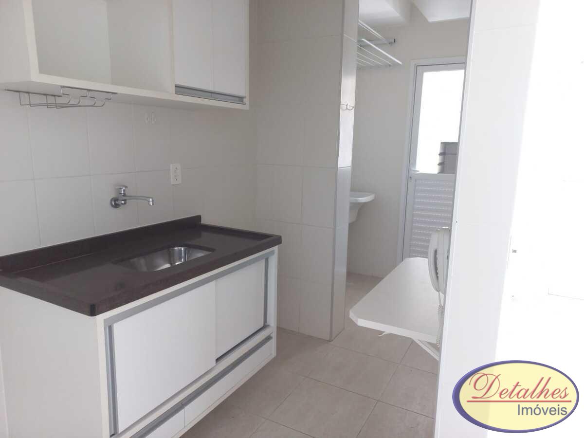 Apartamento à venda com 2 quartos, 72m² - Foto 9