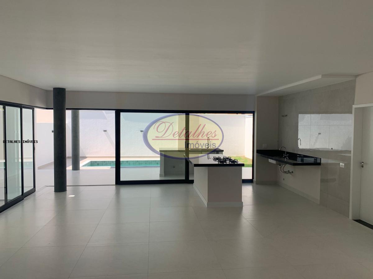 Sobrado à venda com 4 quartos, 270m² - Foto 19