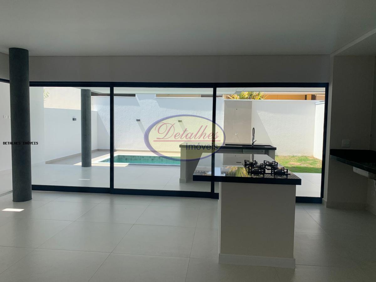 Sobrado à venda com 4 quartos, 270m² - Foto 20