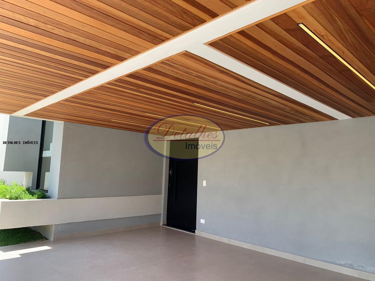 Sobrado à venda com 4 quartos, 270m² - Foto 24