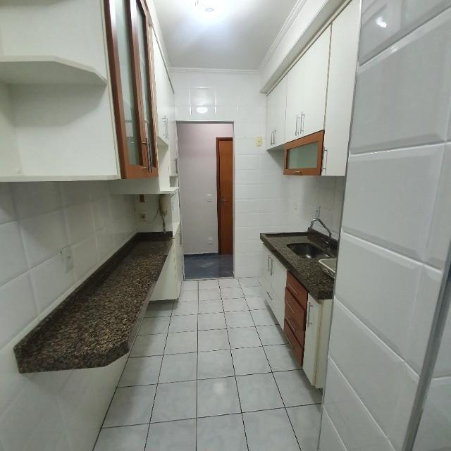 Apartamento à venda com 2 quartos, 65m² - Foto 7