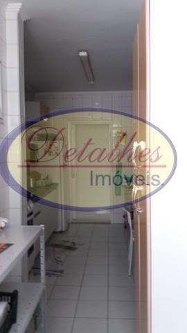 Apartamento à venda com 3 quartos, 94m² - Foto 4