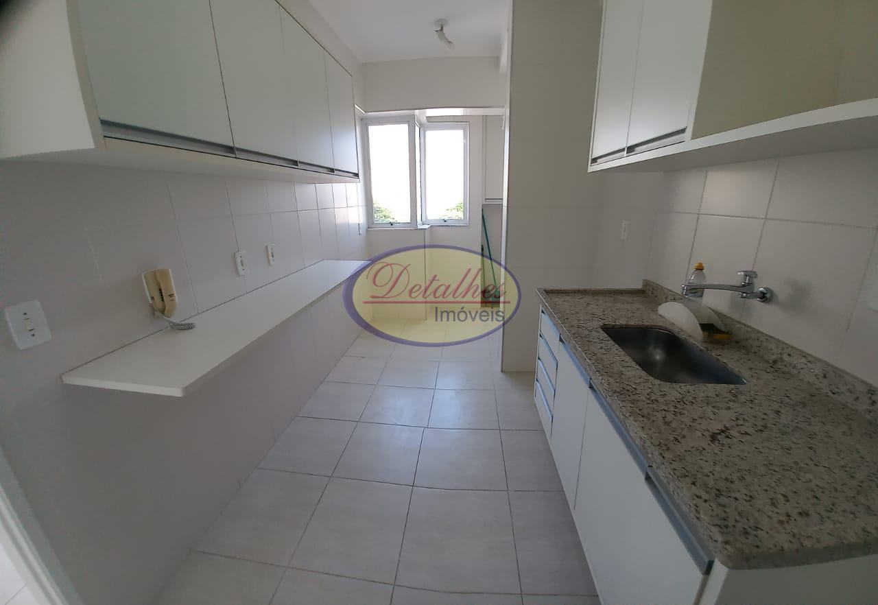 Apartamento à venda com 2 quartos, 82m² - Foto 9