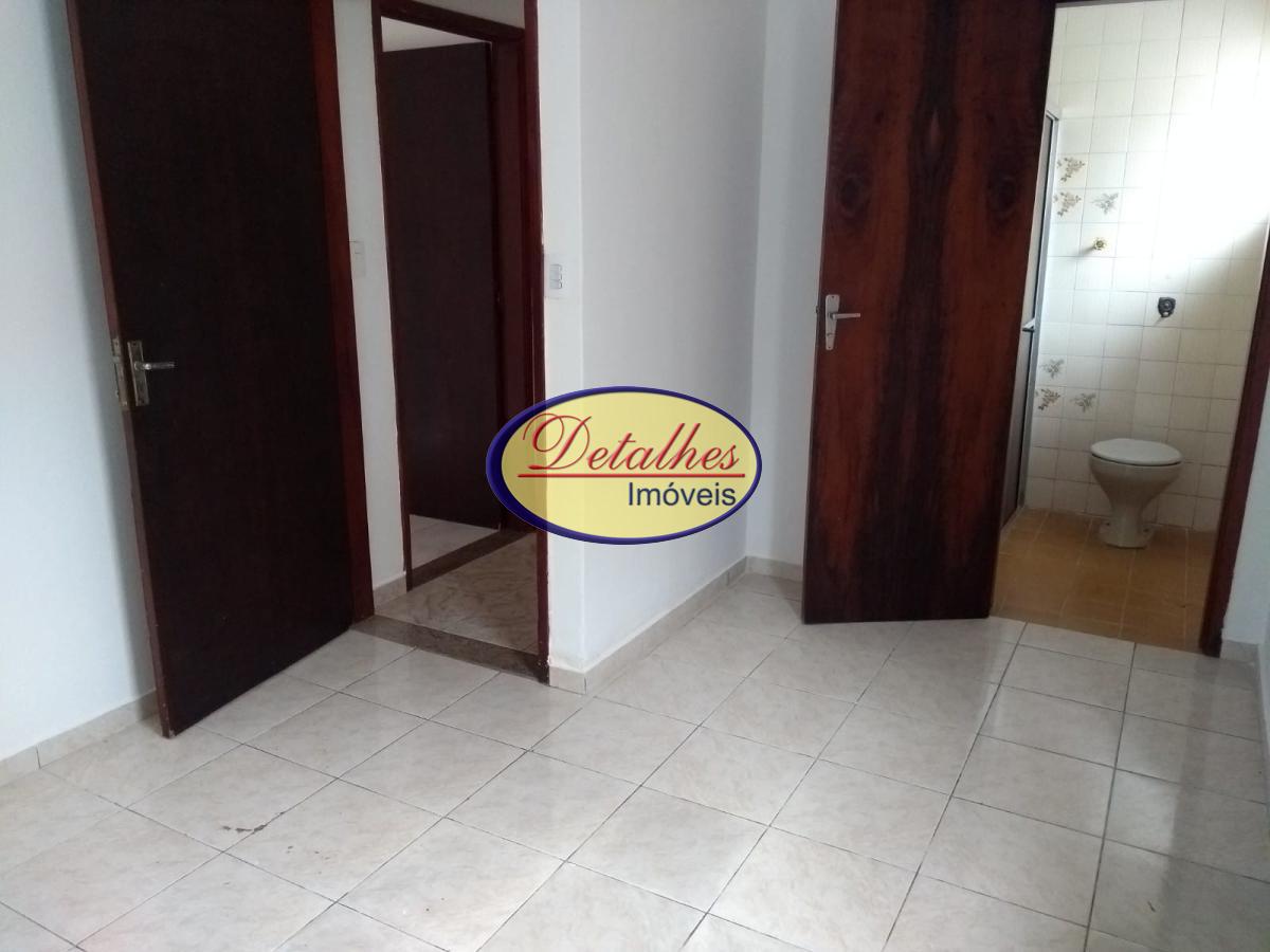 Casa à venda com 3 quartos, 160m² - Foto 7