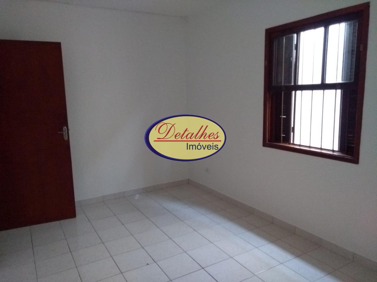 Casa à venda com 3 quartos, 160m² - Foto 8