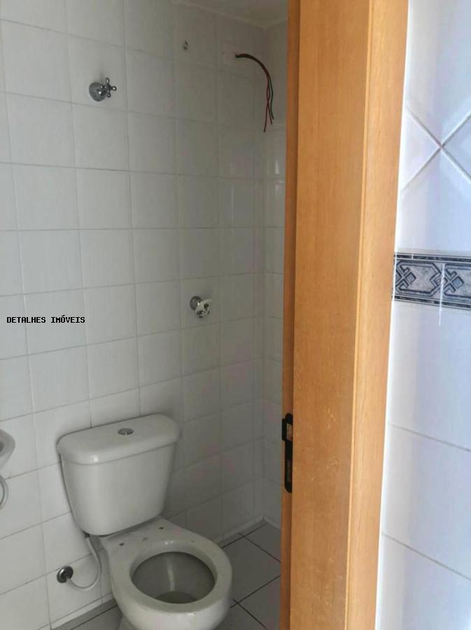 Apartamento à venda com 4 quartos, 126m² - Foto 11