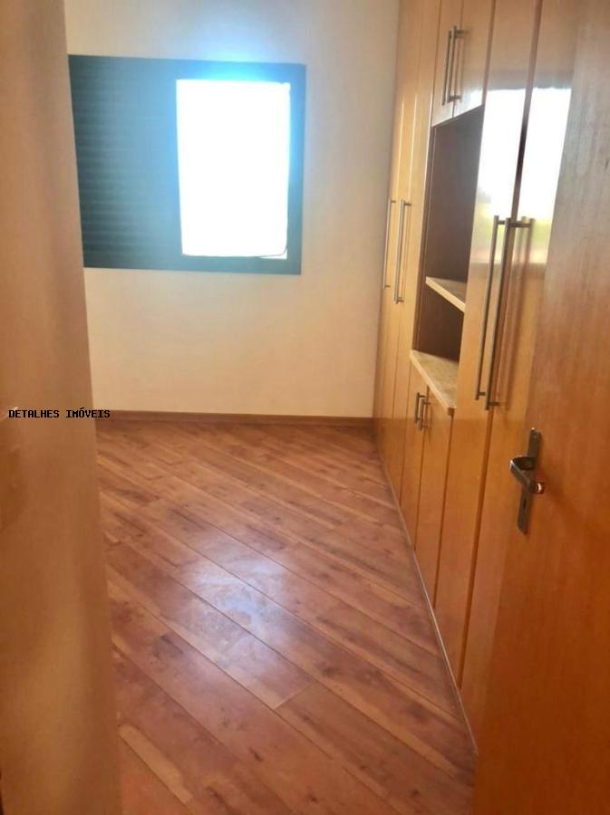 Apartamento à venda com 4 quartos, 126m² - Foto 19