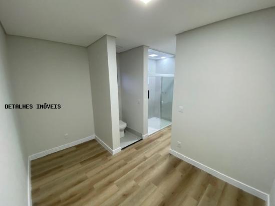 Casa à venda com 3 quartos, 450m² - Foto 11