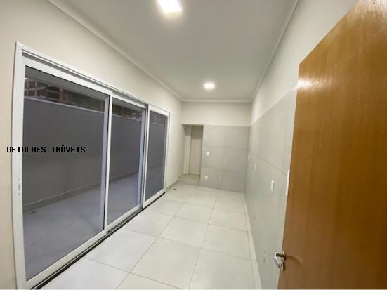 Casa à venda com 3 quartos, 450m² - Foto 17