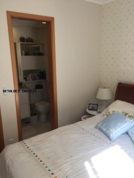 Apartamento à venda com 3 quartos, 77m² - Foto 11