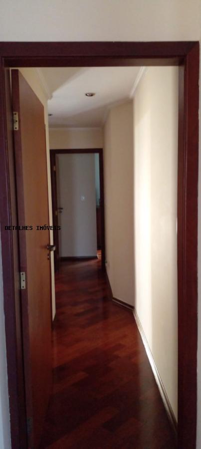 Casa à venda com 2 quartos, 325m² - Foto 21