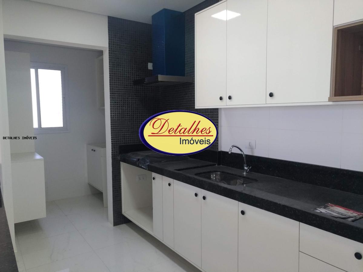 Apartamento à venda com 2 quartos, 74m² - Foto 9