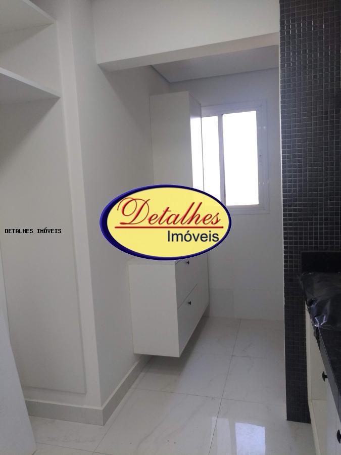 Apartamento à venda com 2 quartos, 74m² - Foto 20