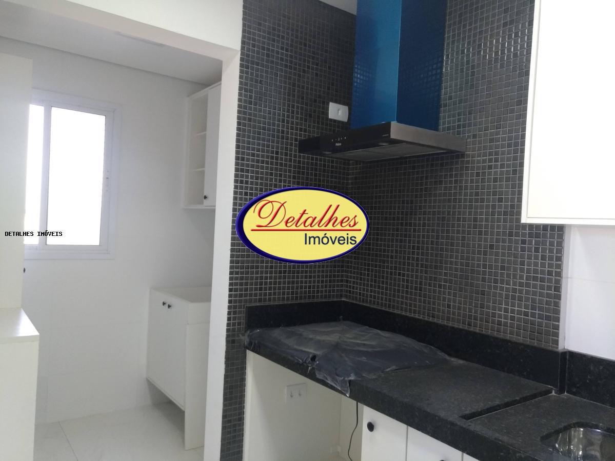 Apartamento à venda com 2 quartos, 74m² - Foto 10