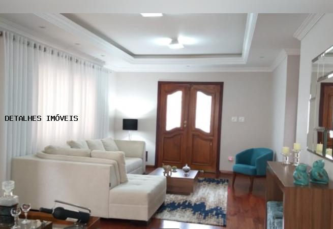 Casa à venda com 4 quartos, 260m² - Foto 6