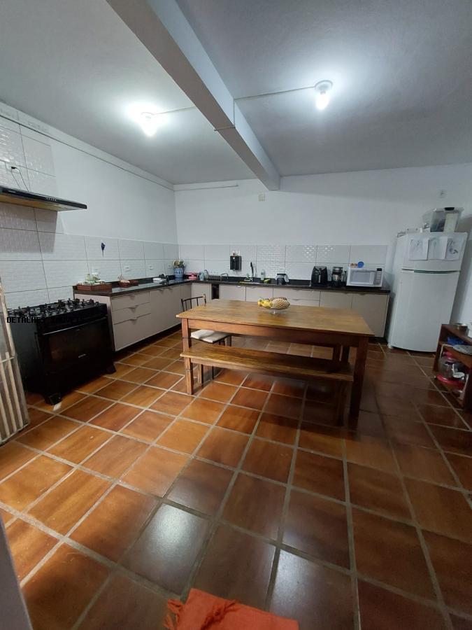 Casa à venda com 5 quartos, 309m² - Foto 12