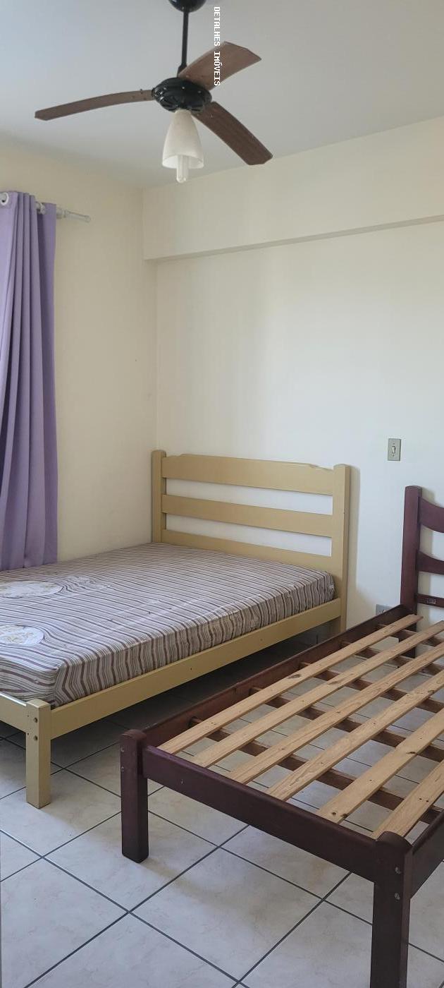 Apartamento à venda com 2 quartos, 72m² - Foto 2