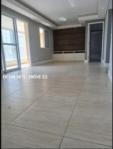 Apartamento à venda com 3 quartos, 133m² - Foto 10