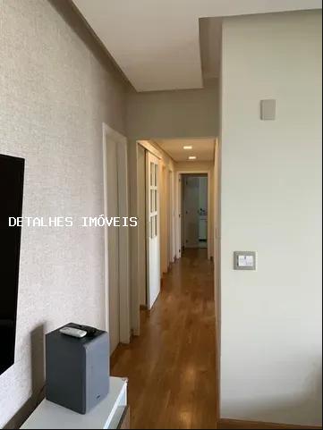 Apartamento à venda com 4 quartos, 156m² - Foto 18