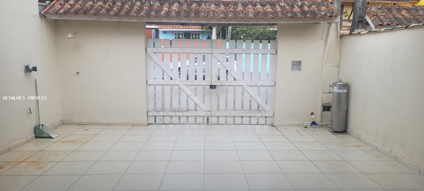 Sobrado à venda com 3 quartos, 150m² - Foto 2