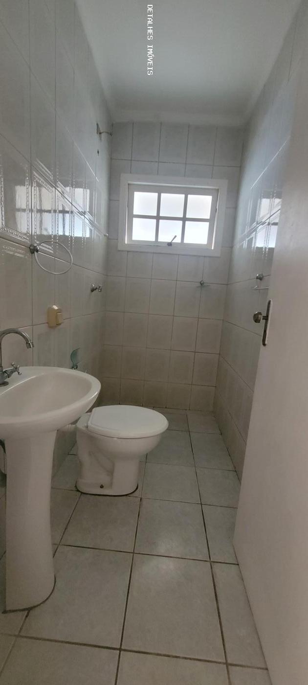 Sobrado à venda com 3 quartos, 150m² - Foto 13