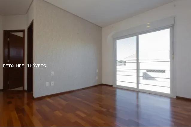 Casa à venda com 3 quartos, 225m² - Foto 20