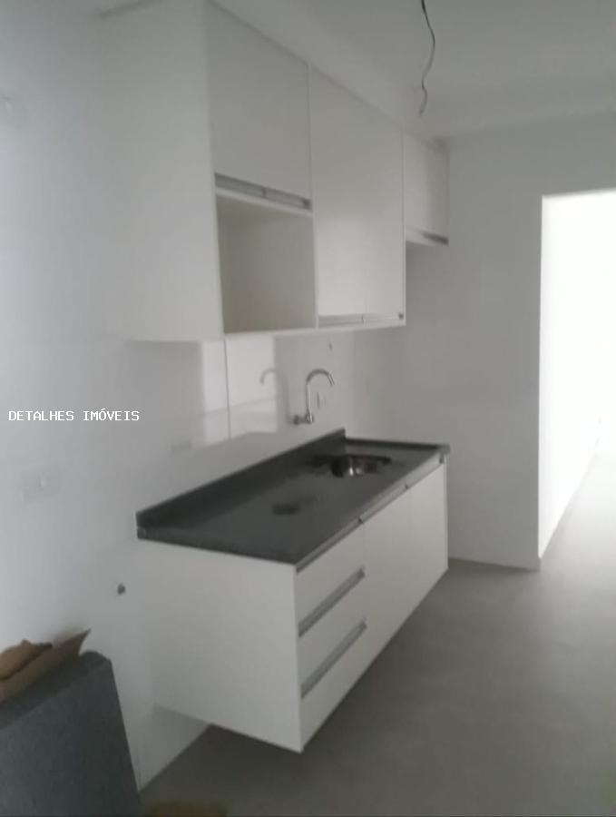 Apartamento para alugar com 2 quartos, 84m² - Foto 20