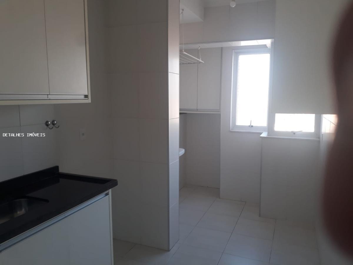 Apartamento para alugar com 2 quartos, 84m² - Foto 18