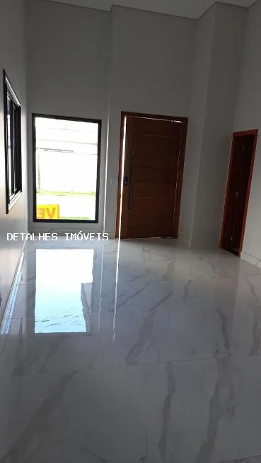 Casa à venda com 3 quartos, 150m² - Foto 5