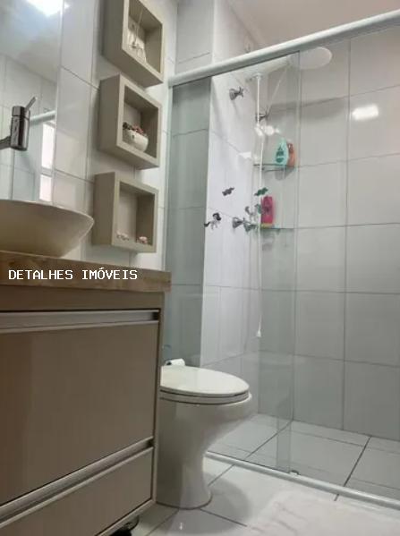 Apartamento à venda com 3 quartos, 81m² - Foto 13