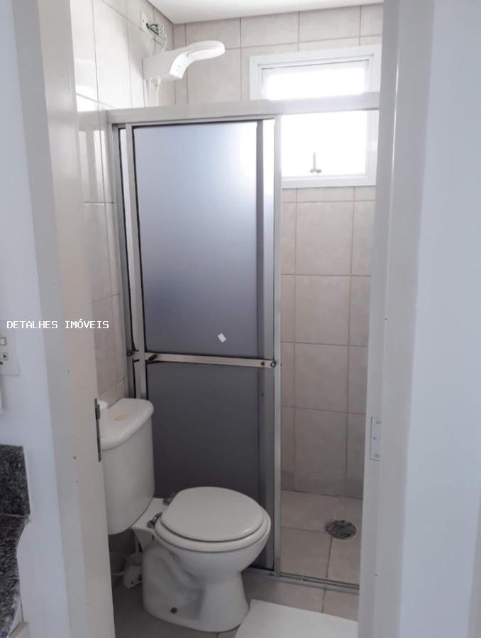 Apartamento para alugar com 1 quarto, 50m² - Foto 7