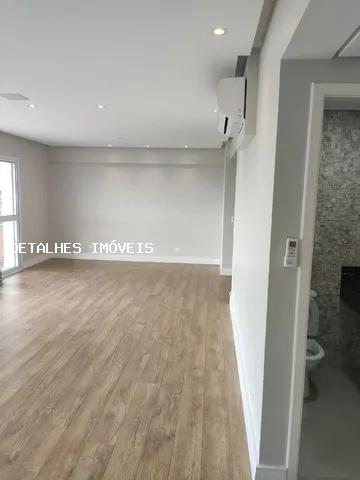 Apartamento à venda com 3 quartos, 143m² - Foto 7