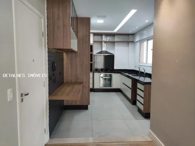 Apartamento à venda com 3 quartos, 143m² - Foto 11