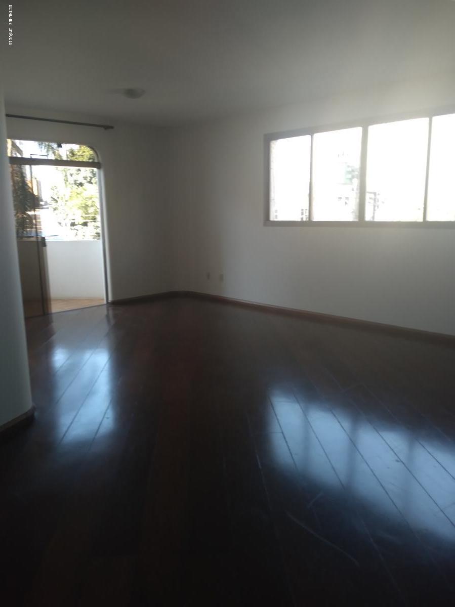 Apartamento para alugar com 4 quartos, 330m² - Foto 10