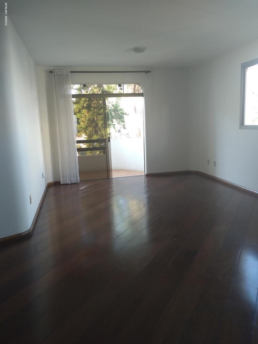 Apartamento para alugar com 4 quartos, 330m² - Foto 11