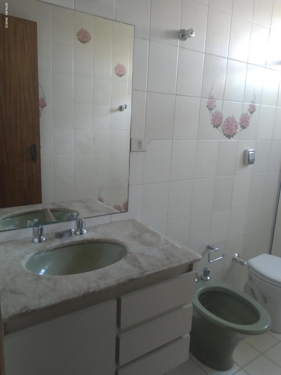 Apartamento para alugar com 4 quartos, 330m² - Foto 41