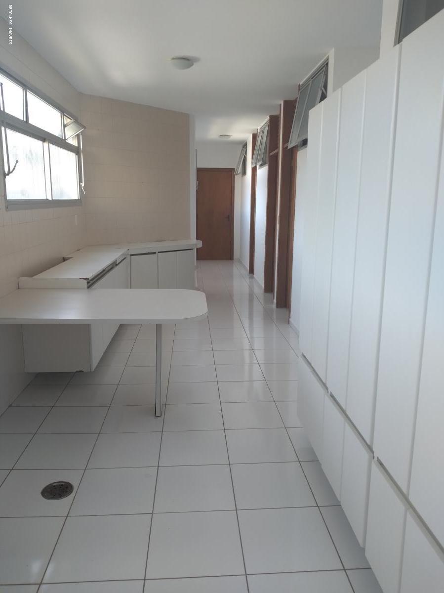 Apartamento para alugar com 4 quartos, 330m² - Foto 48