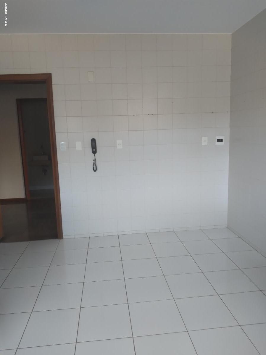 Apartamento para alugar com 4 quartos, 330m² - Foto 52