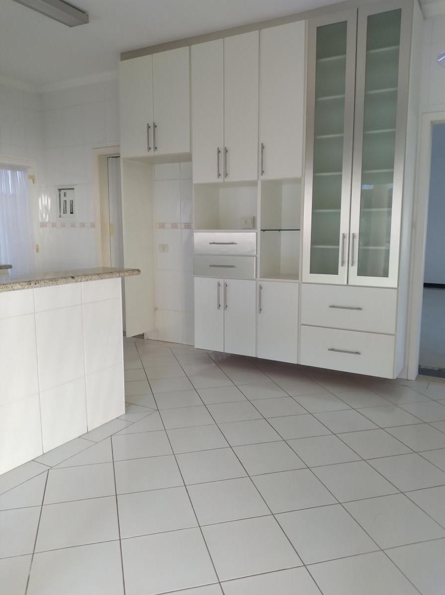 Casa à venda com 4 quartos, 360m² - Foto 20