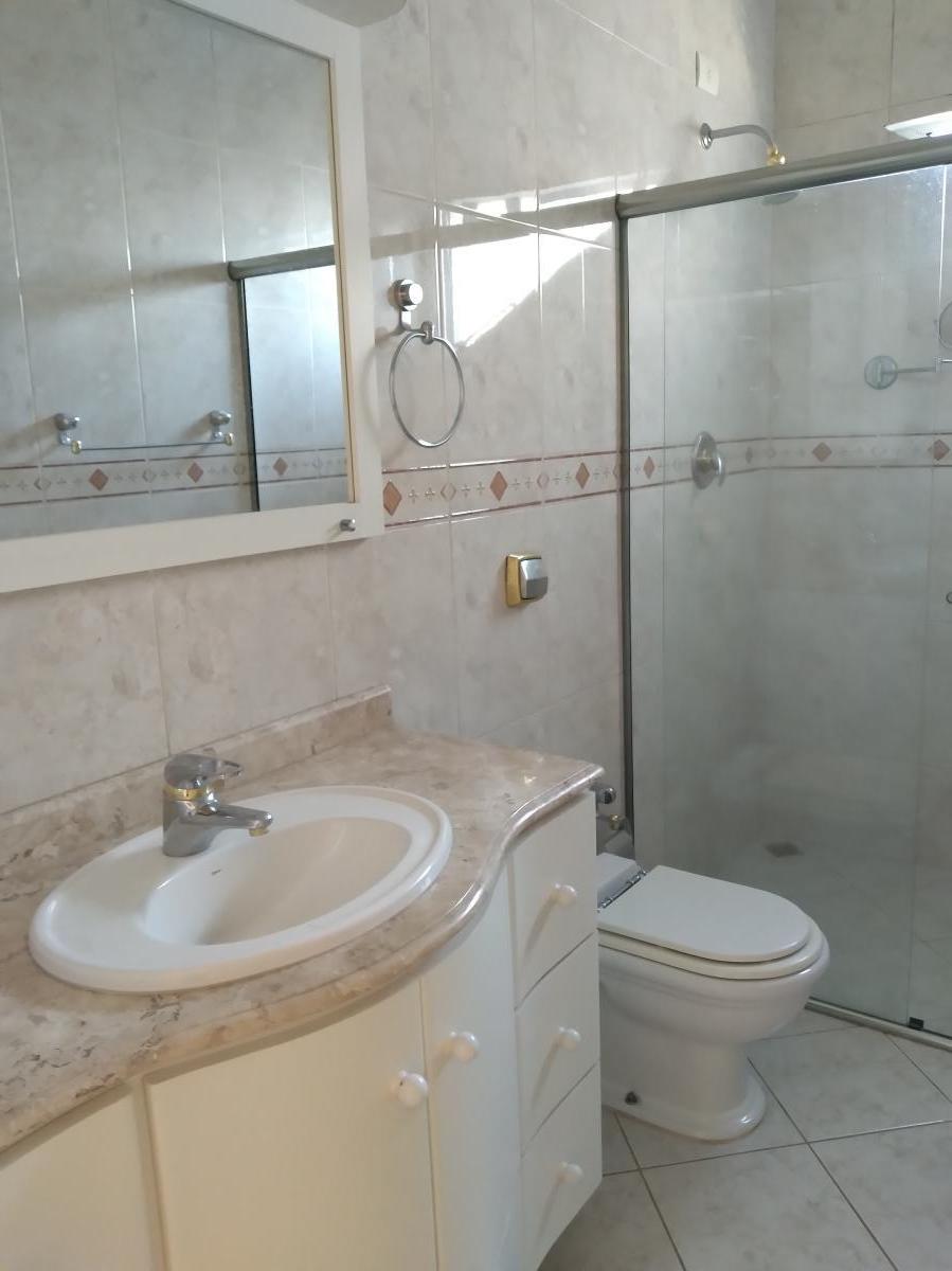 Casa à venda com 4 quartos, 360m² - Foto 35