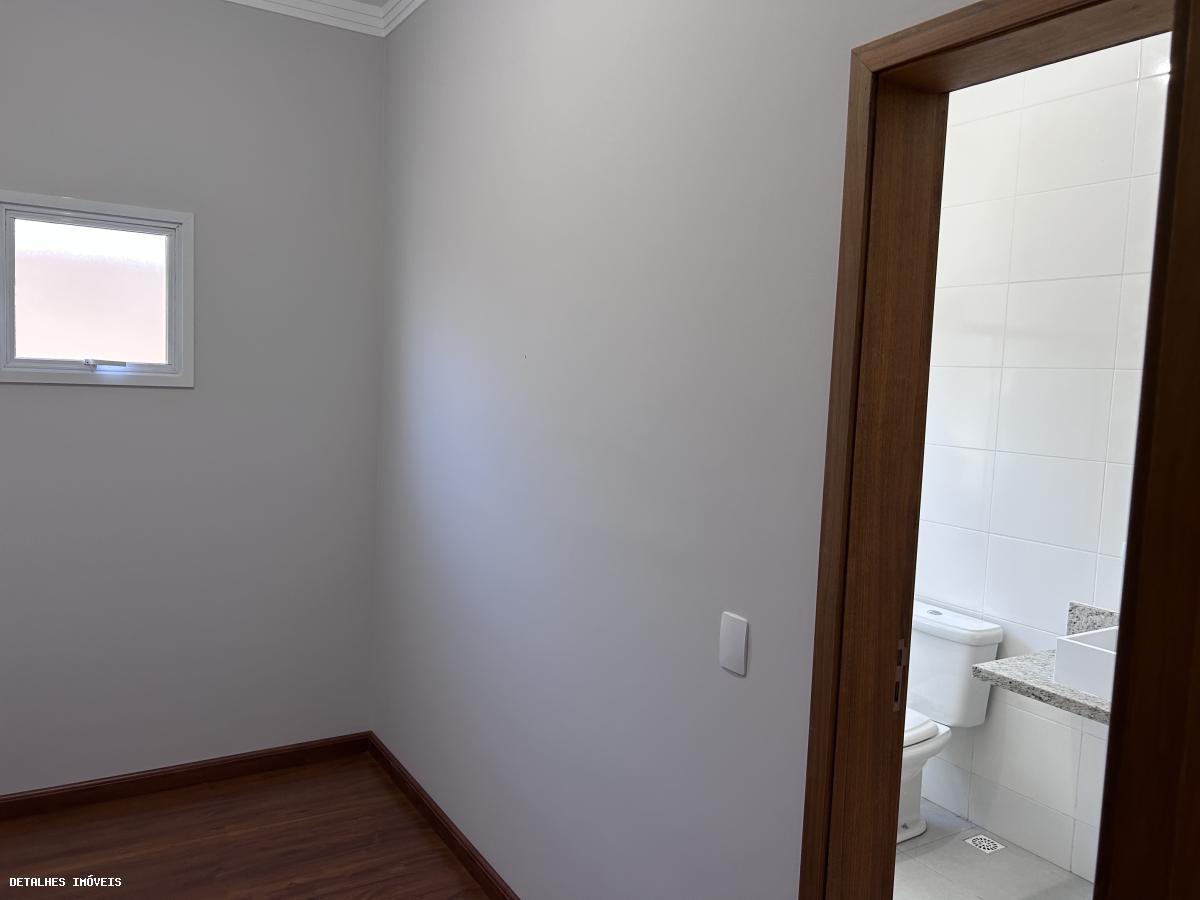 Casa de Condomínio à venda com 3 quartos, 260m² - Foto 12