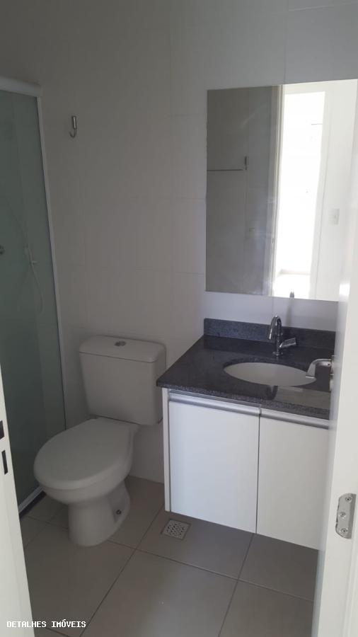 Apartamento para alugar com 2 quartos, 82m² - Foto 24