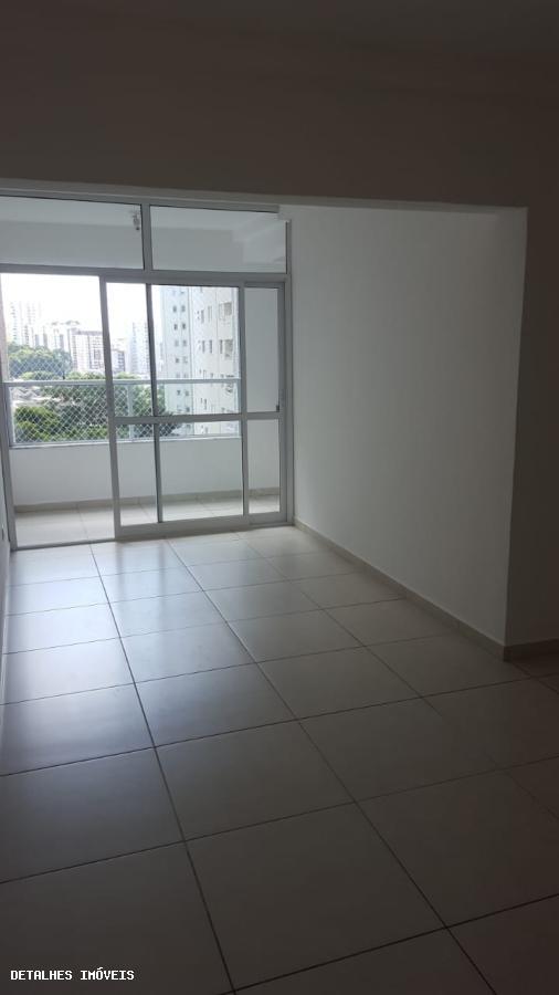 Apartamento para alugar com 2 quartos, 82m² - Foto 3