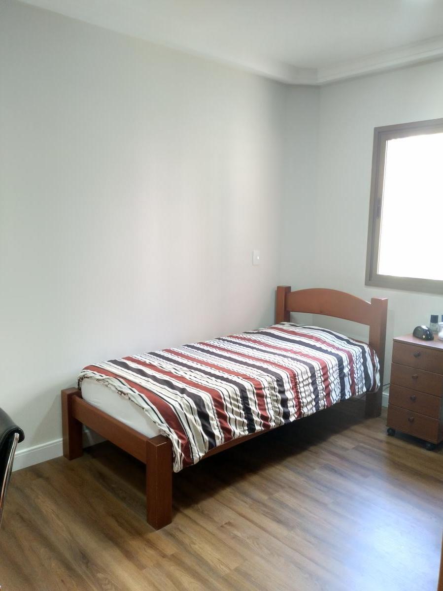 Apartamento à venda com 4 quartos, 220m² - Foto 23