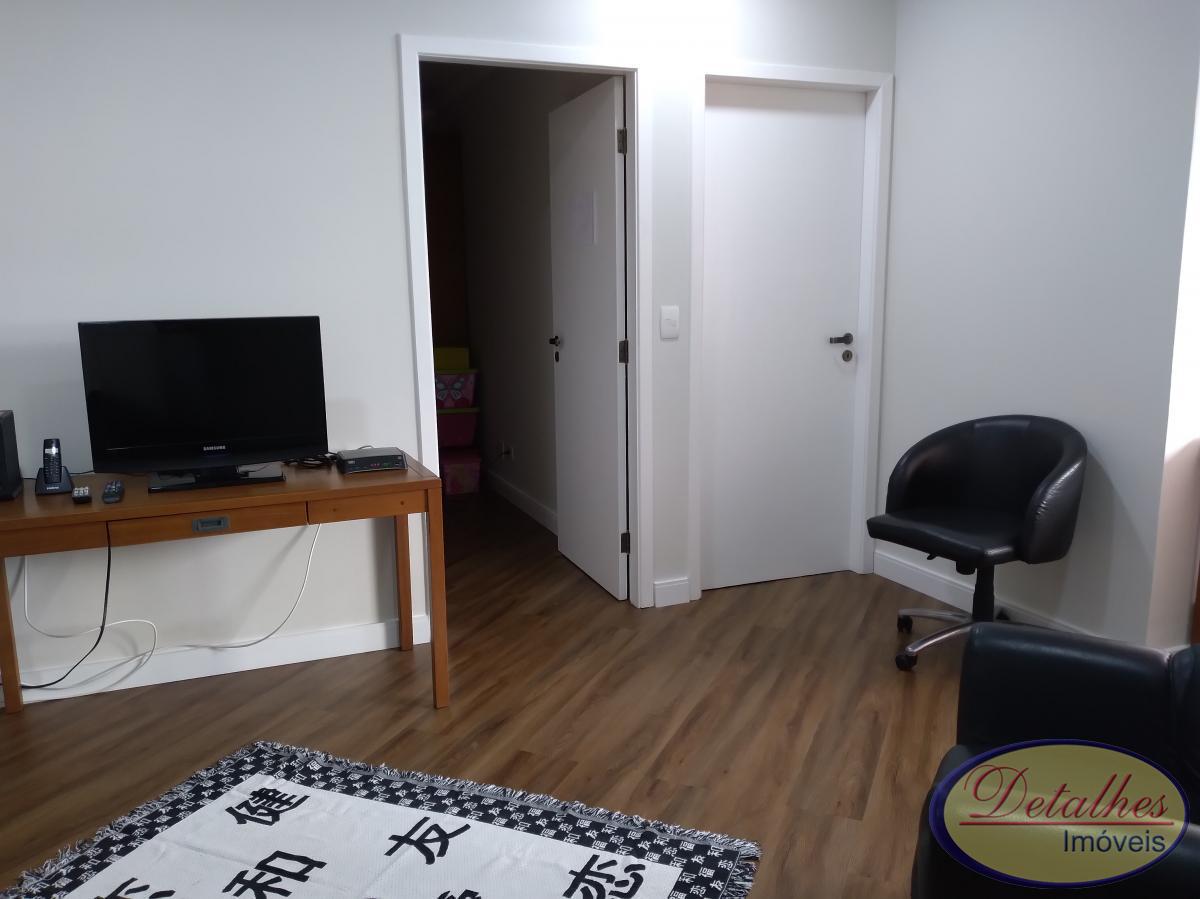 Apartamento à venda com 4 quartos, 220m² - Foto 10