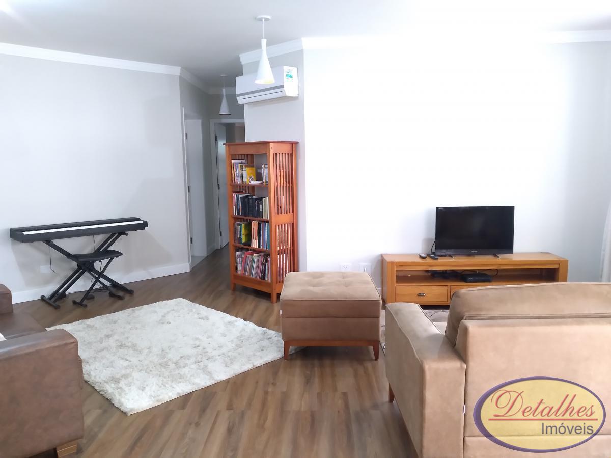 Apartamento à venda com 4 quartos, 220m² - Foto 5